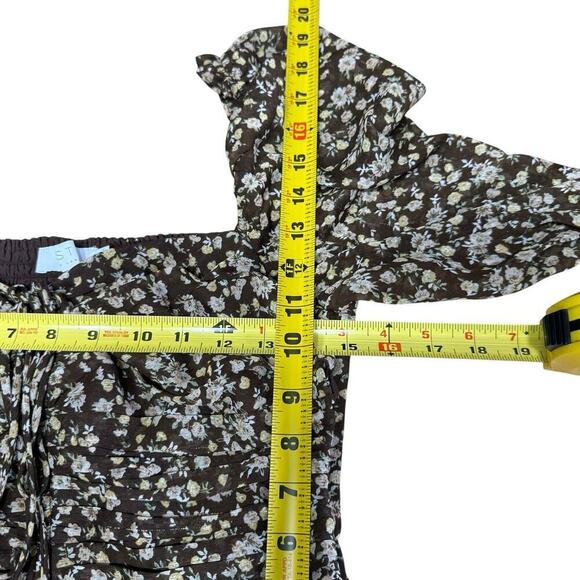 Astr the Label Women's Toni Top Brown Floral M Boho Ruching Hippie Granola Girl - Picture 8 of 9